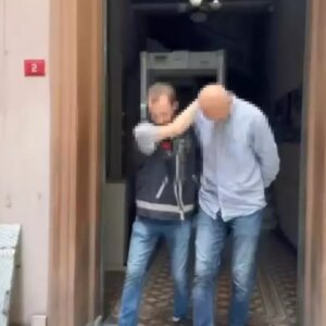 kediye siddet silahla cevap buldu 64HgFsCI