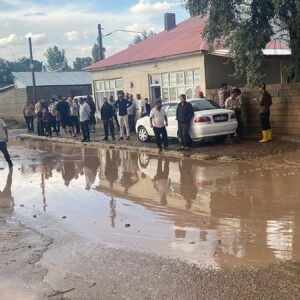 saganak sonrasi sel evleri su basti J4fHvCh2