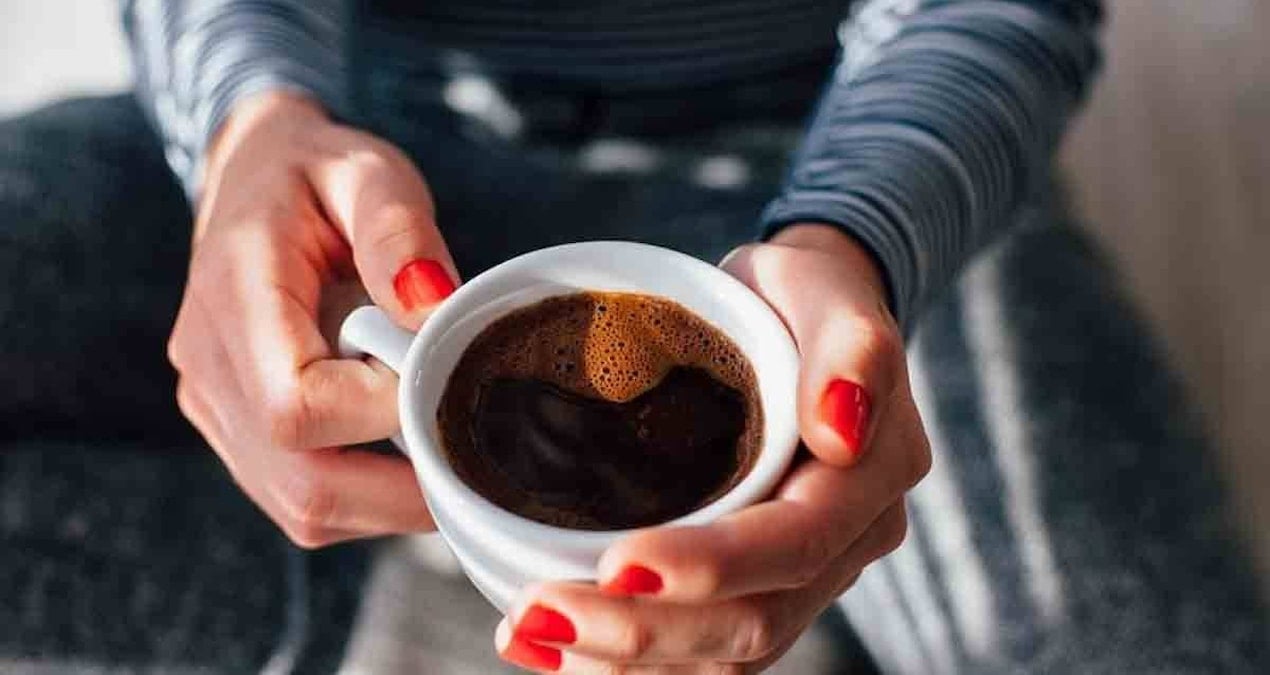 bu bardaklardan kahve icenler yandi D4gWH5Vy