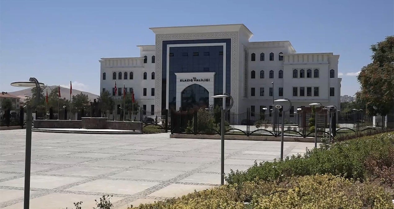 patlama sesi halki ayaga kaldirdi valilikten aciklama geldi gXe4htxc