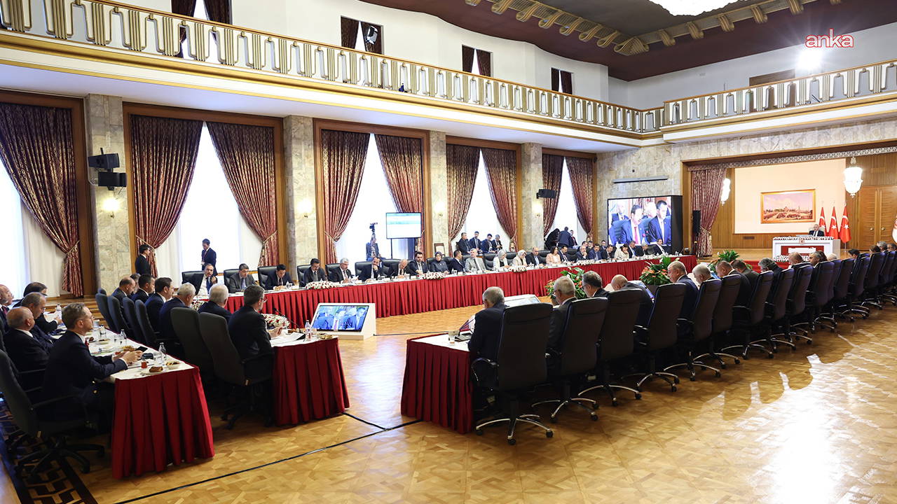 surec komisyonunda imraliya gitme tartismasi yuz yuze irtibat soru sorabilmek acisindan tUjmGF3v