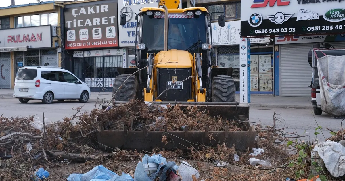 bursa niluferden besevler sanayi sitesine kapsamli temizlik bc9d32LQ