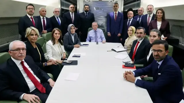 cumhurbaskani erdogandan baris zirvesi donusu net mesajlar gazzedeki gorev gucunde mehmetcik yer alacak mi ki11mnY6.webp