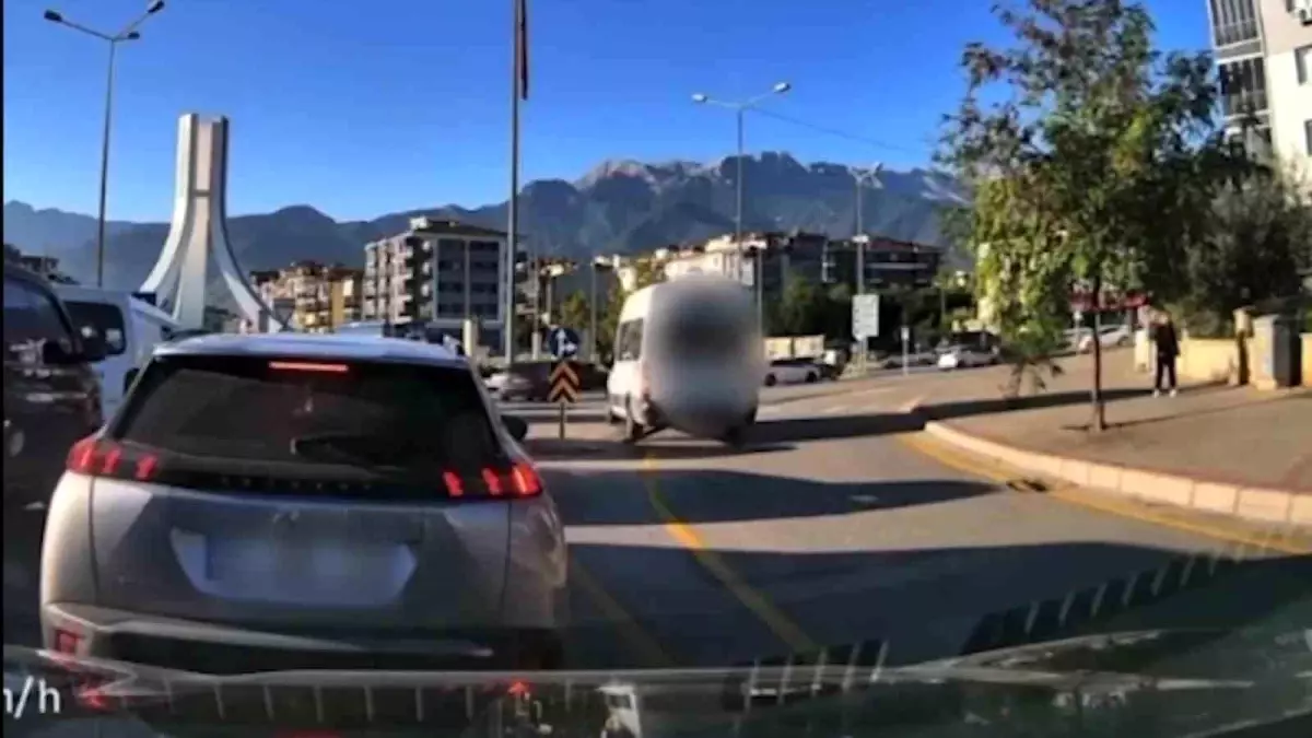 denizlide uyanik suruculere ceza 93kjBzVC.jpg