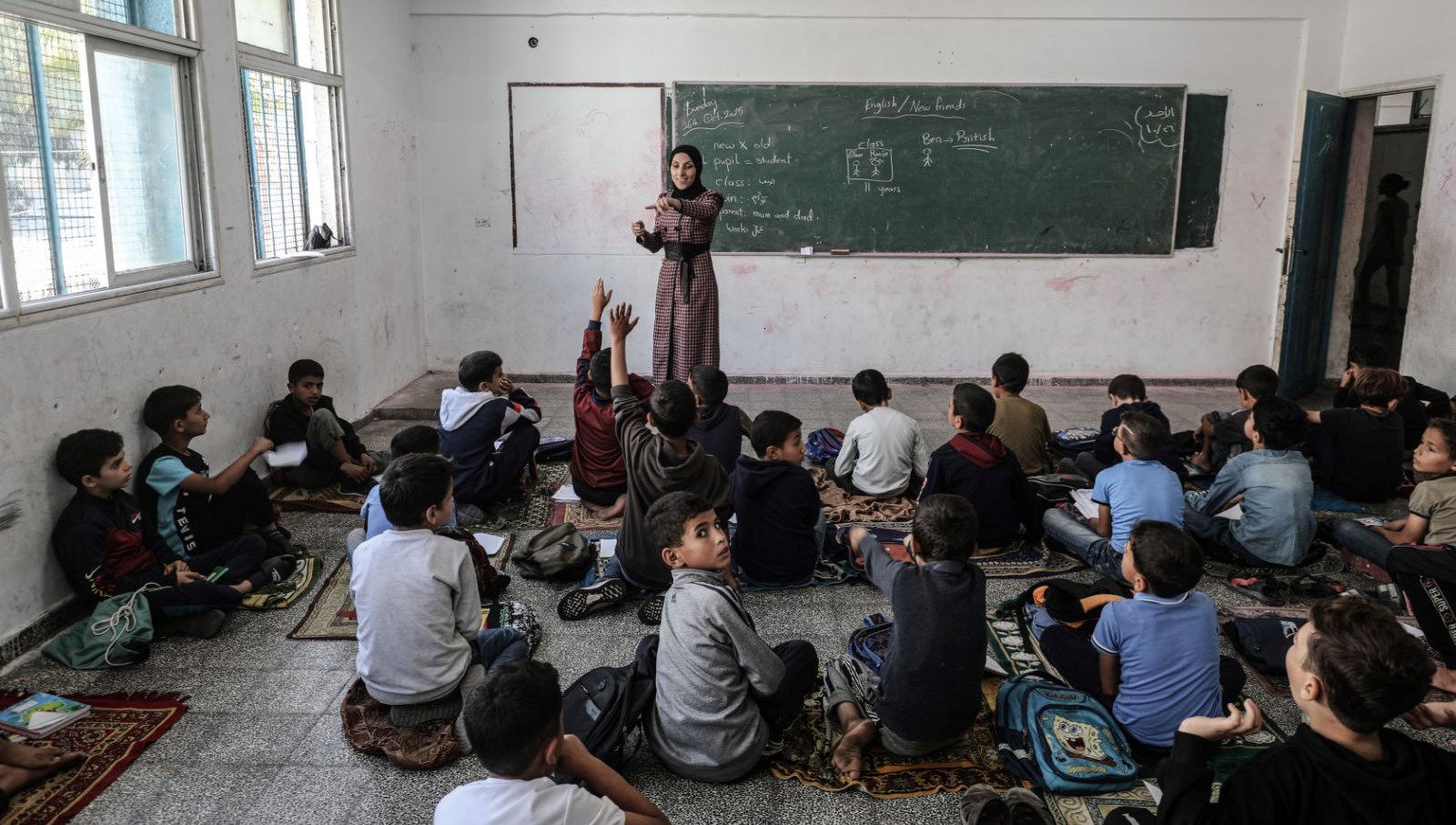 gazzede2 yil sonra ders zili caldi IJDdNl9r.jpg