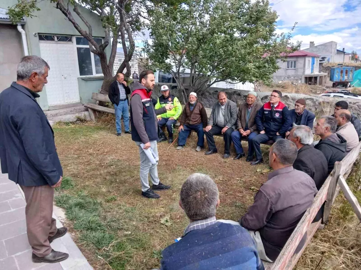 karsta ciftcilere kuraklik ve iklim degisikligi egitimi FWNtYw3b