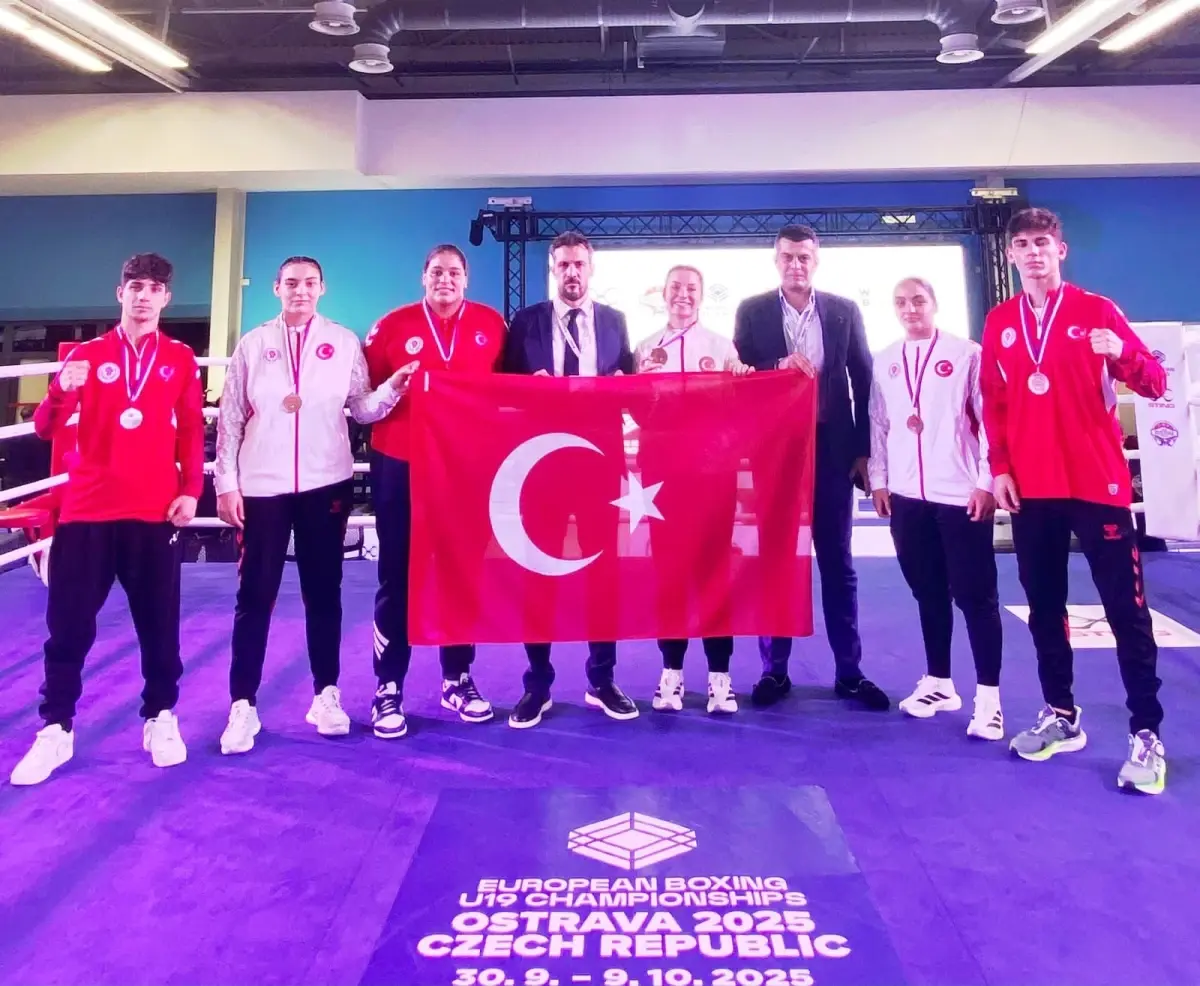 turkiye u19 avrupa boks sampiyonasinda tarihi basari elde etti d9qRrSwr