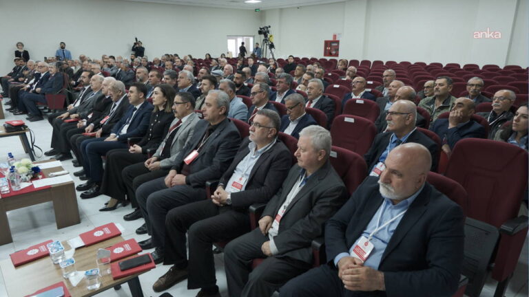 tuncelide-dedeler-zirvesi-diyanet-butcesinin-ucte-birini-de-bize-verseler-ne-olur-ykhQuvqi