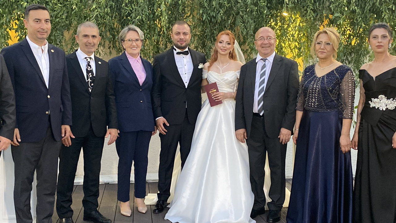 Meral aksener dugunde goruntulendi iyi partili ismin paylasimi kriz yaratti S3fTb7cs